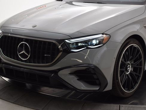 New 2026 Mercedes-Benz E 53 AMG e 4MATIC Sedan image 10