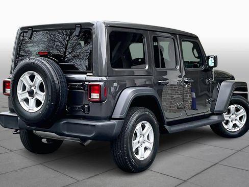 Used 2022 Jeep Wrangler Unlimited Sport w/ Sun And Sound Package image 12