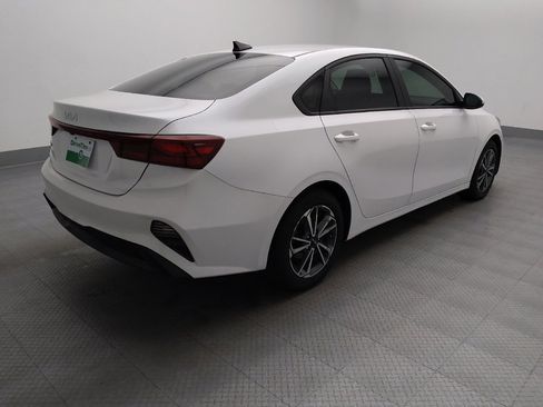 Used 2023 Kia Forte LXS FWD image 10