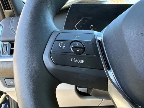 Used 2023 BMW X1 xDrive28i w/ Premium Package image 35