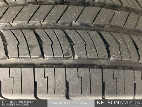 Used 2020 GMC Sierra 1500 4x4 Crew Cab image 10