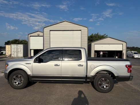 Used 2018 Ford F150 XLT w/ Equipment Group 301A Mid RWD image 8