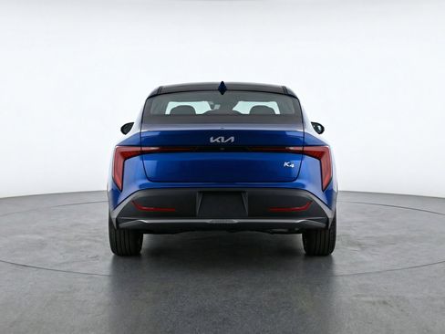 Used 2025 Kia K4 LXS image 7