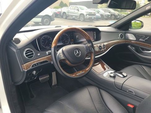 Used 2015 Mercedes-Benz S 550 4MATIC Sedan image 9