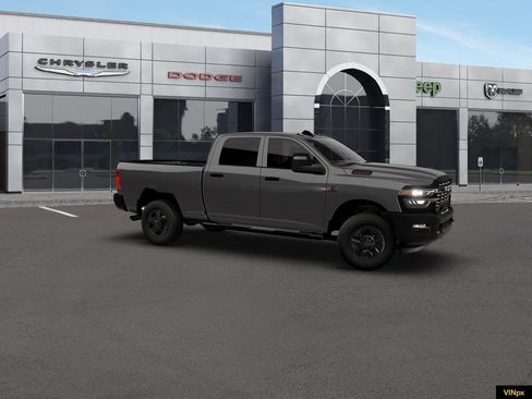 New 2026 RAM 2500 Tradesman AWD/4WD image 33