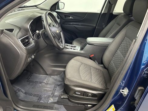 Used 2021 Chevrolet Equinox LT FWD image 12