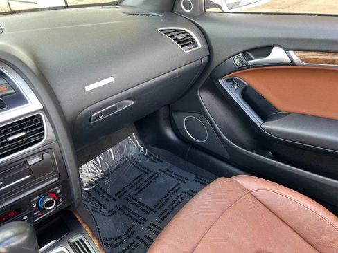 Used 2011 Audi A5 2.0T Premium Plus w/ Premium Plus Pkg image 23