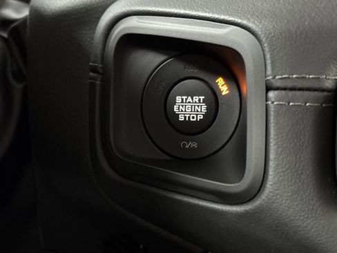 New 2025 Jeep Wrangler Unlimited Rubicon 392 image 22