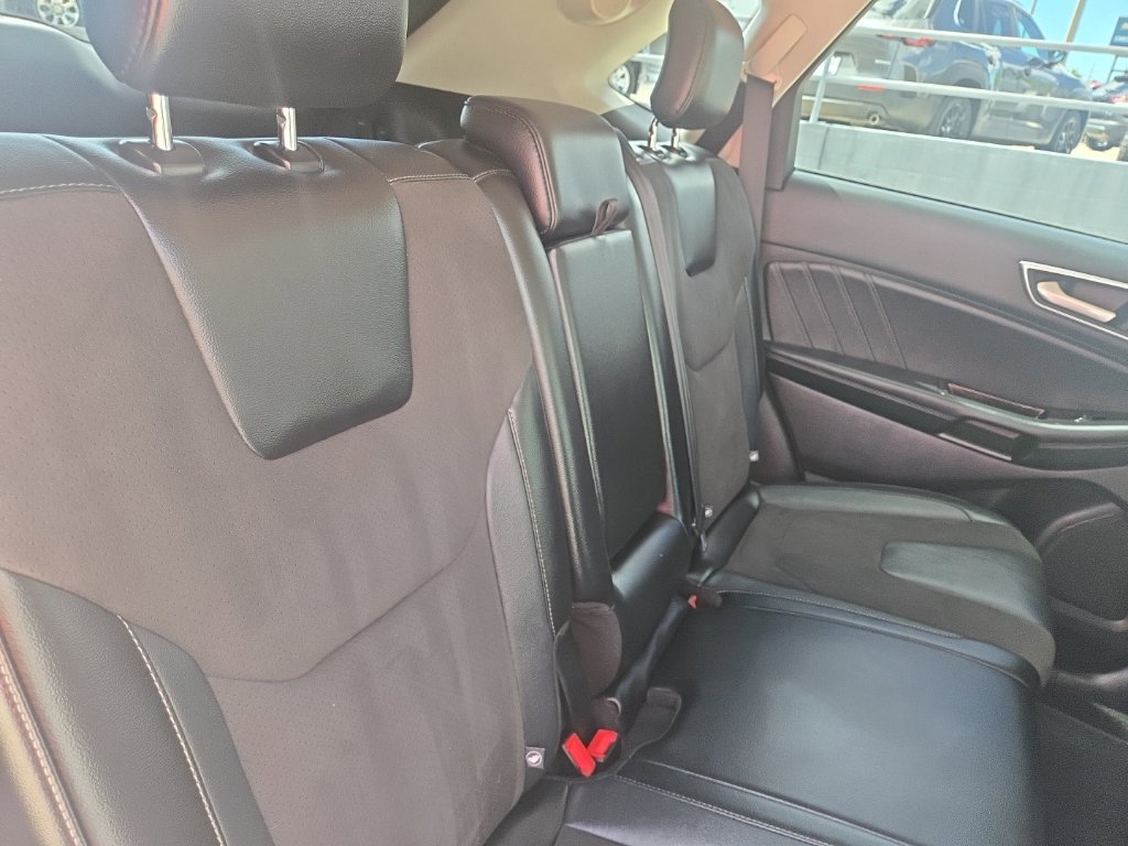 Used 2018 Ford Edge Sport w/ Equipment Group 401A AWD/4WD image 11