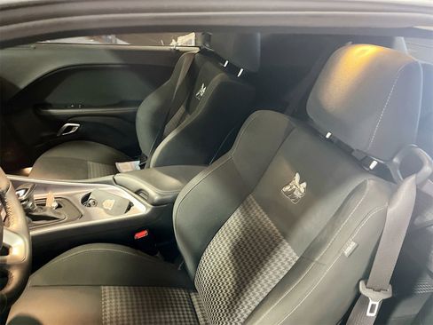 Used 2019 Dodge Challenger R/T Scat Pack image 21