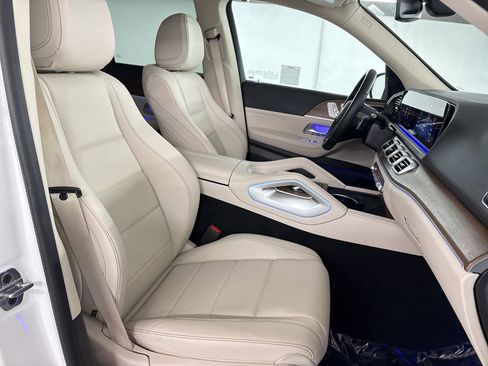 Certified 2025 Mercedes-Benz GLE 350 4MATIC image 31