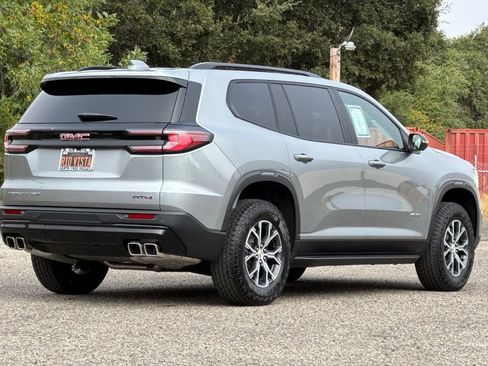 Used 2025 GMC Acadia AT4 AWD/4WD image 4