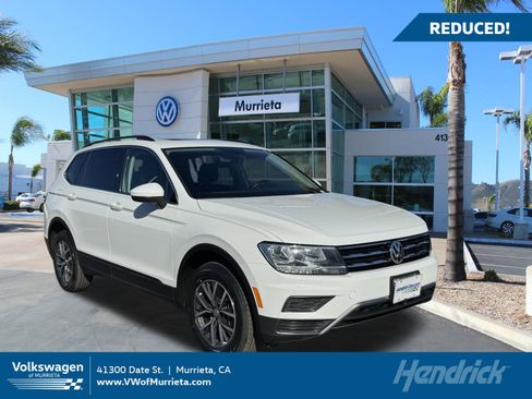 Certified 2019 Volkswagen Tiguan SE w/ Panoramic Sunroof Package image 1