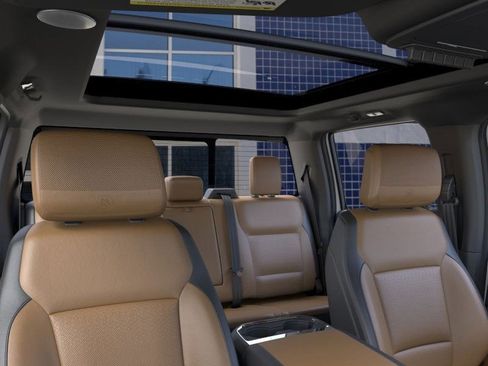 New 2025 Ford F250 Lariat w/ Lariat Ultimate Package image 23