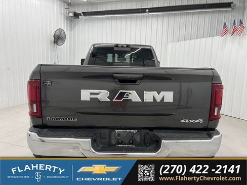 Used 2025 RAM 3500 Laramie w/ Max Tow Package AWD/4WD image 4