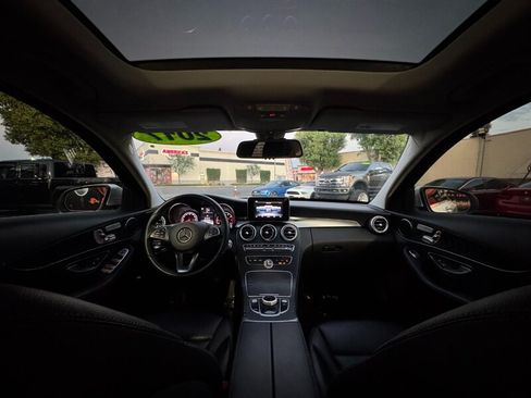 Used 2017 Mercedes-Benz C 300 Sedan image 32