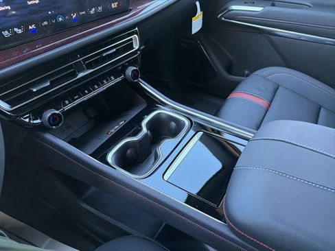 New 2026 Chevrolet Traverse RS FWD image 33
