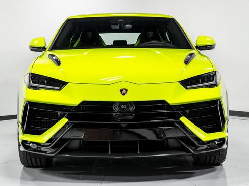 Used 2024 Lamborghini Urus Performante AWD/4WD image 8