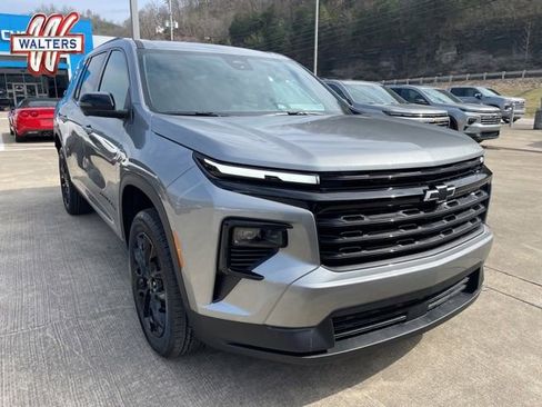 New 2026 Chevrolet Traverse LT w/ Midnight/Sport Edition image 1