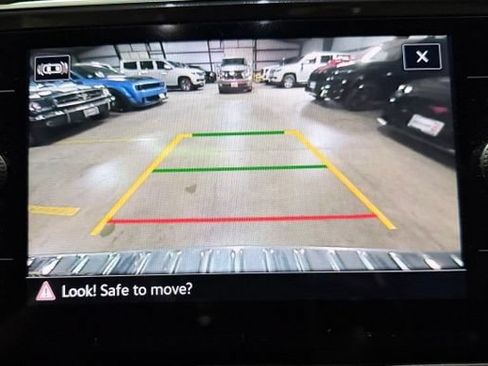 Used 2022 Volkswagen Tiguan SE R-Line AWD/4WD image 17