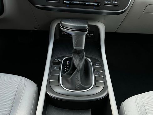 Used 2025 Hyundai Kona SEL image 23