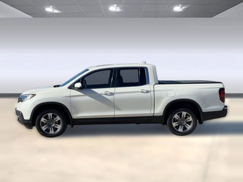 Used 2019 Honda Ridgeline RTL-T image 2
