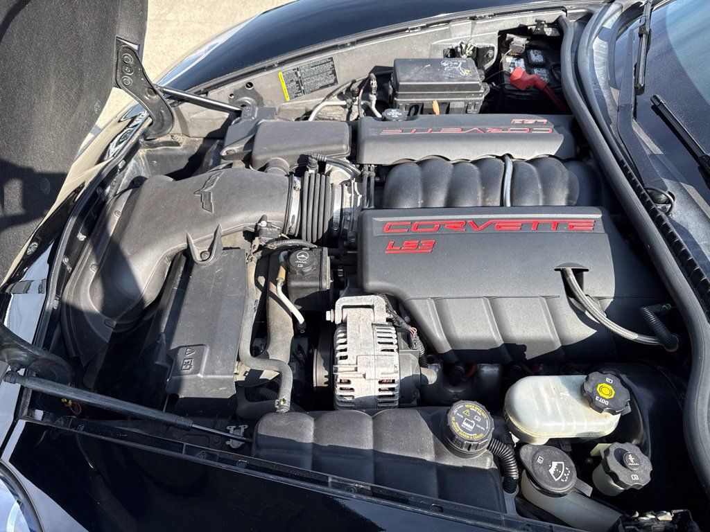 Used 2008 Chevrolet Corvette Coupe w/ Preferred Equipment Group RWD image 50