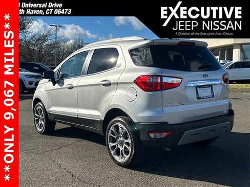 Used 2018 Ford EcoSport Titanium w/ Titanium Cold Weather Package image 4