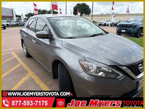 Used 2019 Nissan Sentra S FWD image 1