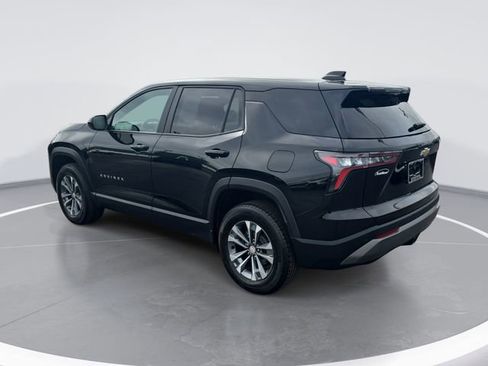 Used 2025 Chevrolet Equinox LT image 6