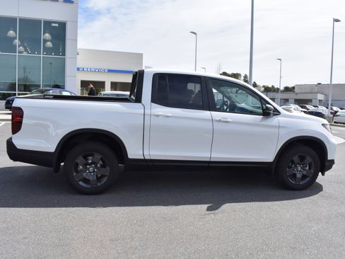 New 2026 Honda Ridgeline TrailSport image 10