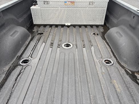 Used 2017 RAM 3500 Laramie Longhorn RWD image 12