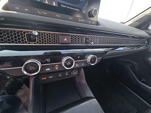 Certified 2025 Honda Civic Sport image 20