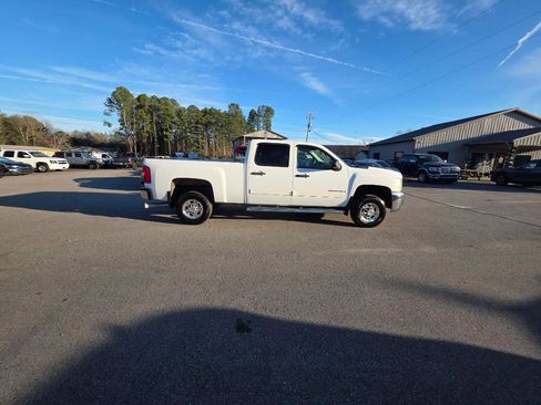 Used 2008 Chevrolet Silverado 2500 LT w/ 2LT Convenience Package image 4