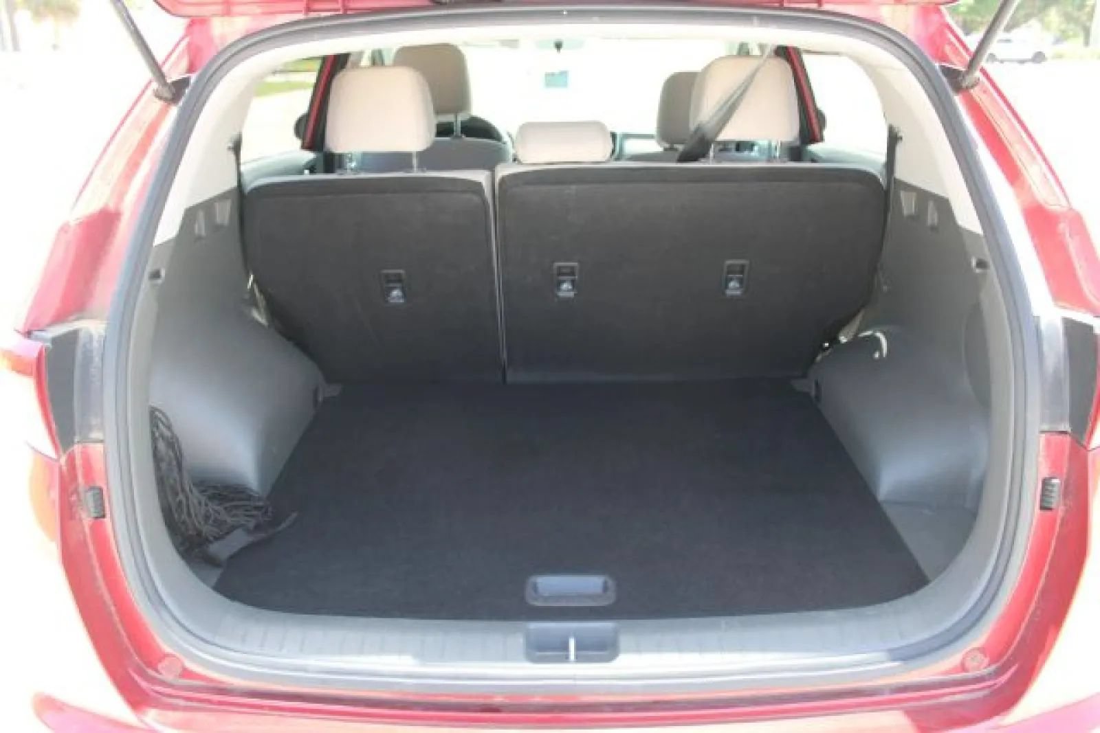 Used 2019 Kia Sportage LX FWD image 30