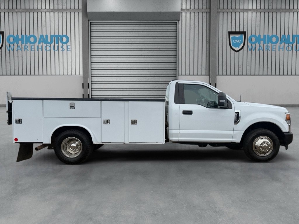 Used 2022 Ford F350 XL w/ Power Equipment Group RWD image 5