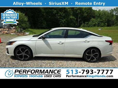 Used 2023 Nissan Altima 2.5 SR FWD image 1