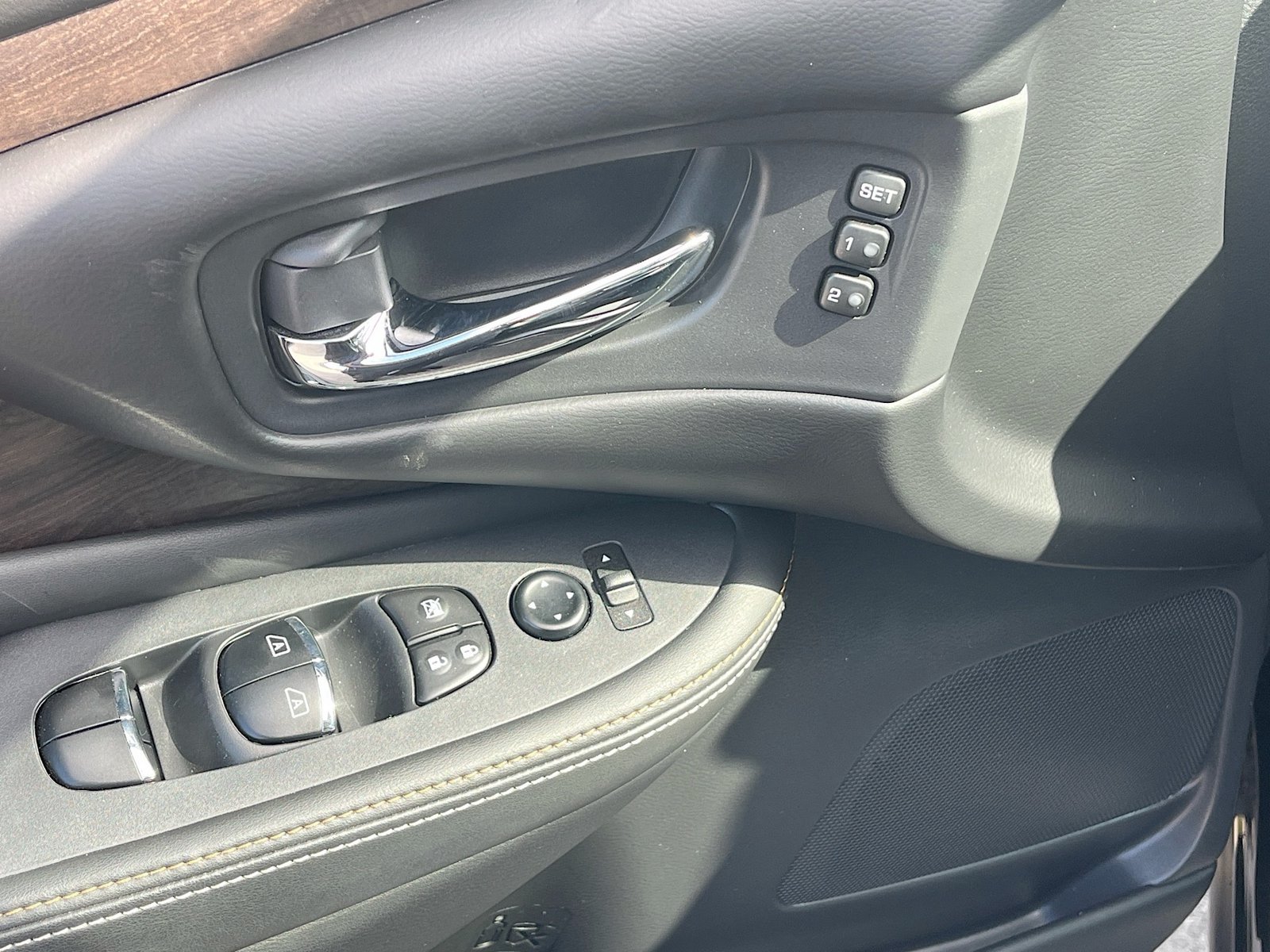 Used 2023 Nissan Murano Platinum w/ Cargo Package FWD image 18