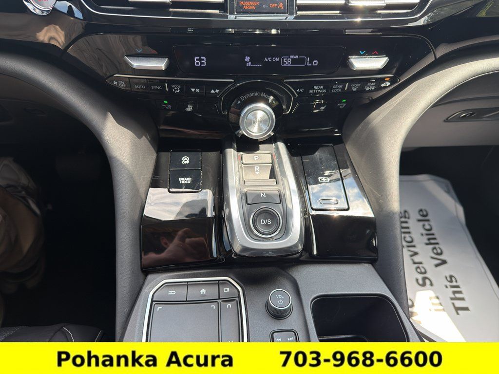 Used 2024 Acura MDX w/ Technology Package AWD/4WD image 15