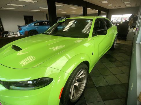Used 2023 Dodge Charger Scat Pack image 3
