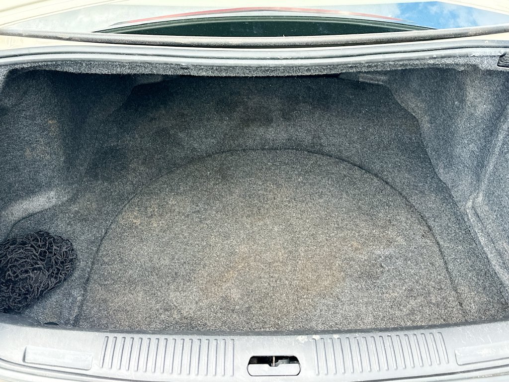 Used 2010 Cadillac CTS Luxury RWD image 16