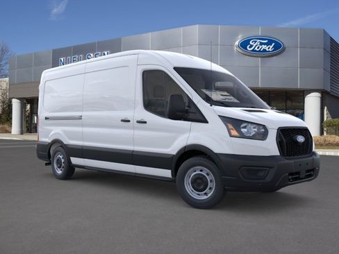 New 2026 Ford Transit 250 148 Medium Roof w/ Load Area Protection Package RWD image 7