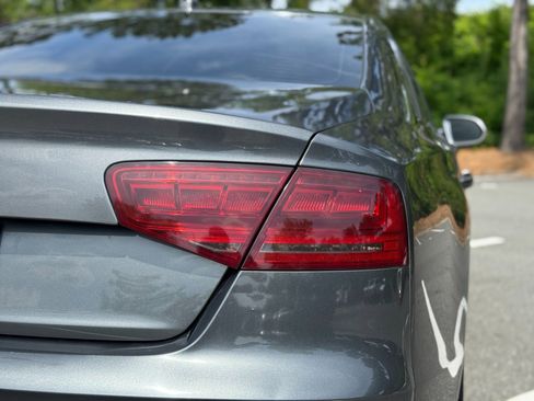 Used 2014 Audi S8 AWD/4WD image 25