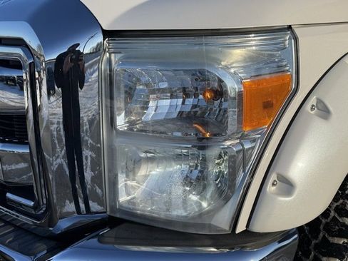 Used 2015 Ford F250 Lariat w/ Lariat Ultimate Package image 24