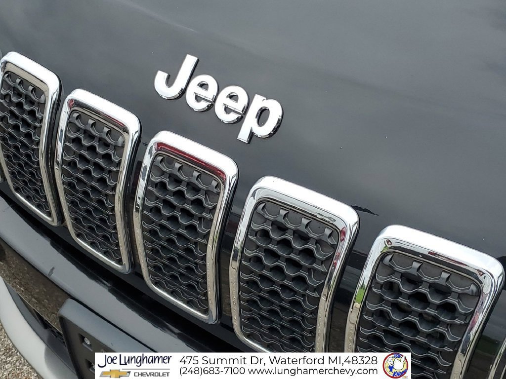 Used 2020 Jeep Cherokee Limited AWD/4WD image 30