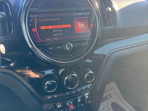 Used 2020 MINI Cooper Countryman S image 9