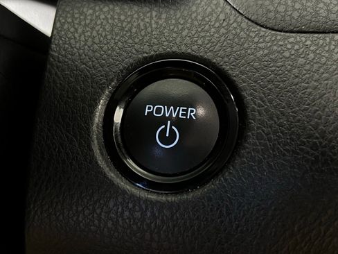 Certified 2025 Toyota Camry LE image 19