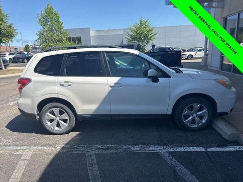 Used 2014 Subaru Forester 2.5i Premium w/ All-Weather Package AWD/4WD image 7