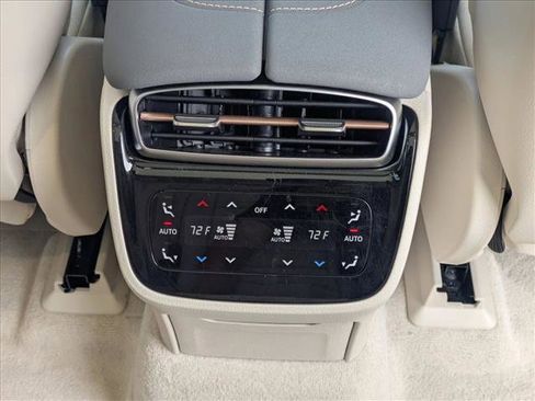 Certified 2025 Mercedes-Benz EQS 450+ SUV image 18
