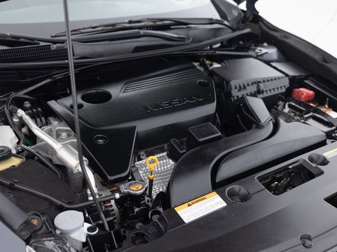 Used 2018 Nissan Altima 2.5 SV image 39